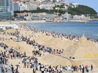  width: 100%; height : 150px