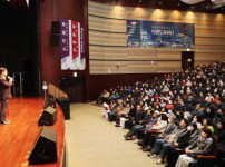  width: 100%; height : 150px