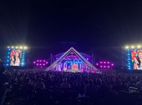  width: 100%; height : 150px